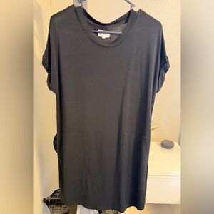 Lou & Grey Black Top